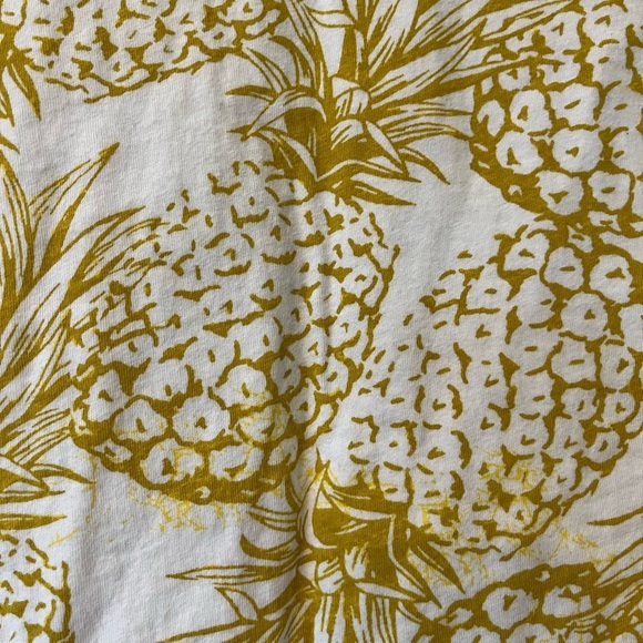 Old Navy Yellow Patterned Softest Tee XL - Picture 2 of 6